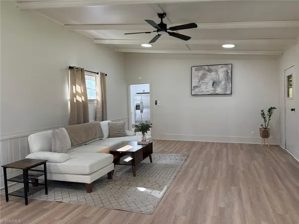 $299,900 | 1053 Hoots Road, Yadkinville, NC 27055