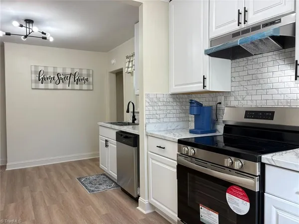 $299,900 | 1053 Hoots Road, Yadkinville, NC 27055