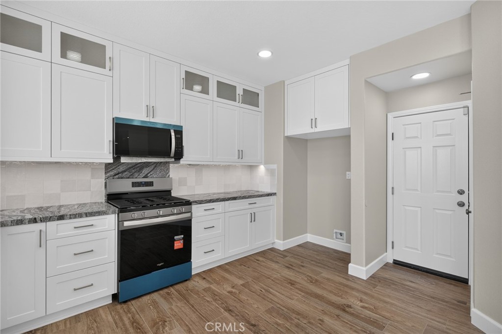 8258 Cheshire Road Orange, CA 92867 - Photo 15 of 55