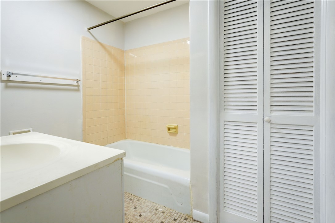 404 Main Street, Unit B6 East Rochester, NY 14445 - Photo 12 of 17