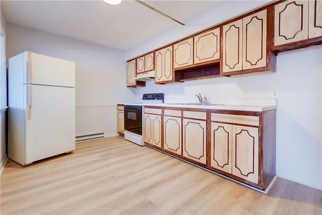 $1,295 | 404 Main Street, Unit B6, East Rochester, NY 14445