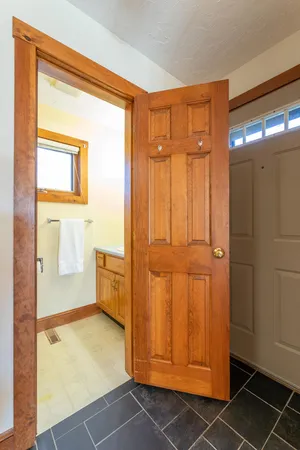 $325,000 | 25 Main Street, Unit 3, Rockland, ME 04841