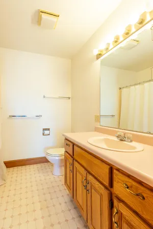 $325,000 | 25 Main Street, Unit 3, Rockland, ME 04841