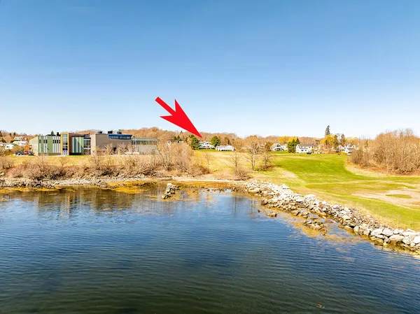 $325,000 | 25 Main Street, Unit 3, Rockland, ME 04841