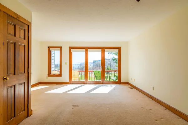 $325,000 | 25 Main Street, Unit 3, Rockland, ME 04841