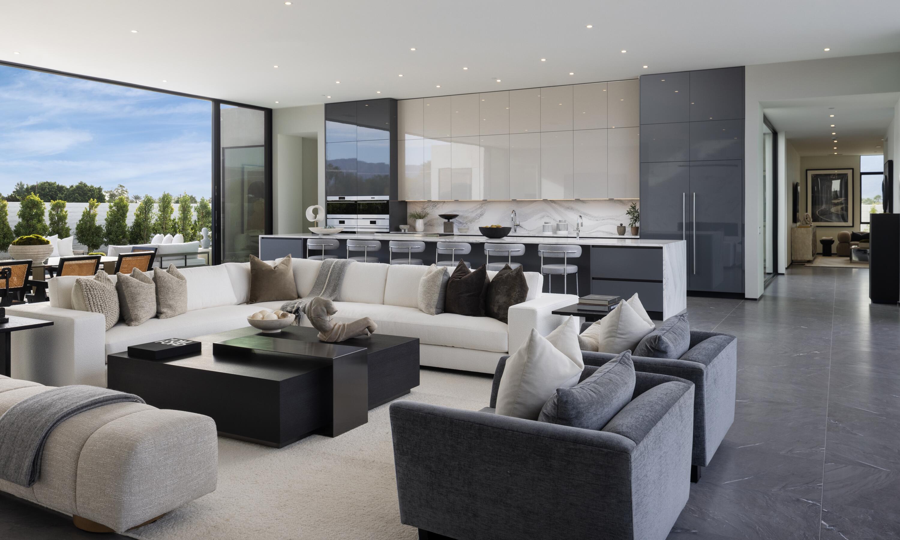 16 Via Linea Rancho Mirage, CA 92270 - Photo 5 of 30 Living Area(12) Crop