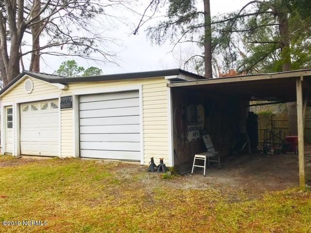 306 Brighton Road Wilmington, NC 28409 - Photo 20 of 24 garage 3