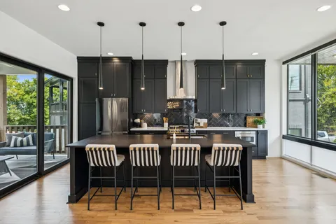 $1,450,000 | 303 37th Avenue North, Nashville, TN 37209