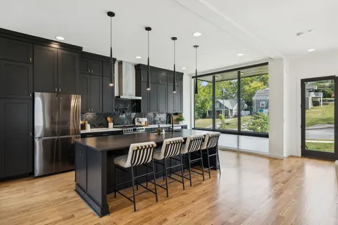 $1,450,000 | 303 37th Avenue North, Nashville, TN 37209
