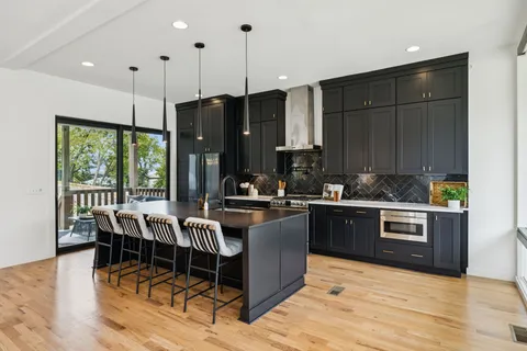 $1,450,000 | 303 37th Avenue North, Nashville, TN 37209