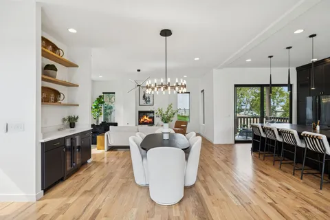 $1,450,000 | 303 37th Avenue North, Nashville, TN 37209