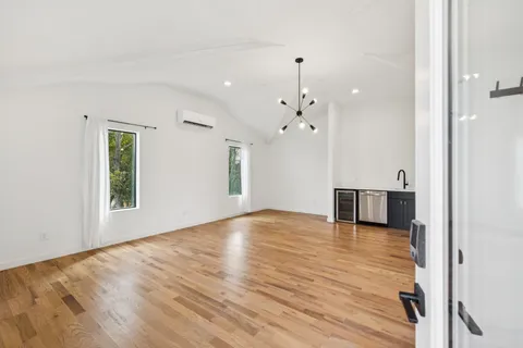 $1,450,000 | 303 37th Avenue North, Nashville, TN 37209