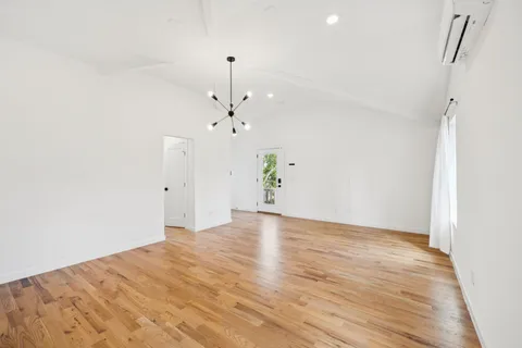 $1,450,000 | 303 37th Avenue North, Nashville, TN 37209