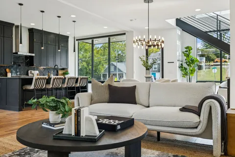 $1,450,000 | 303 37th Avenue North, Nashville, TN 37209