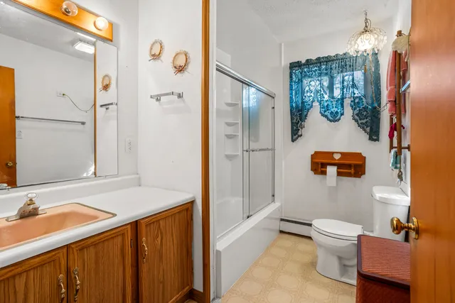 $209,900 | 808 South Longview Road, Monticello, IL 61856