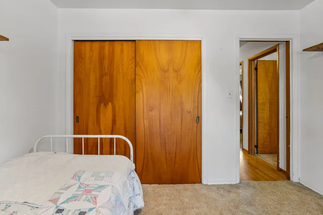 $209,900 | 808 South Longview Road, Monticello, IL 61856