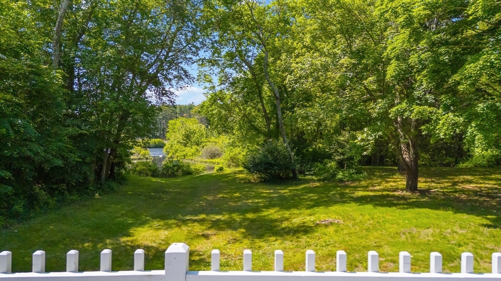 35 Washburn Road East Freetown, MA 02717 - Photo 7 of 40 Gallery Image 7