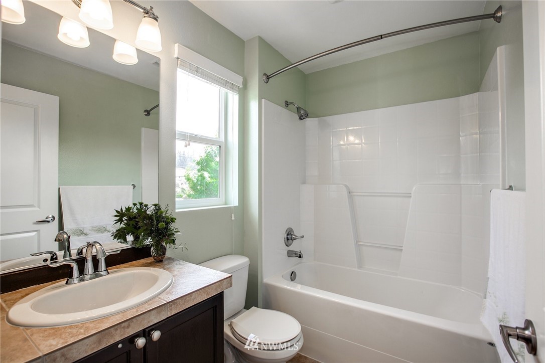 21817 38th Drive Southeast Bothell, WA 98021 - Photo 21 of 25
