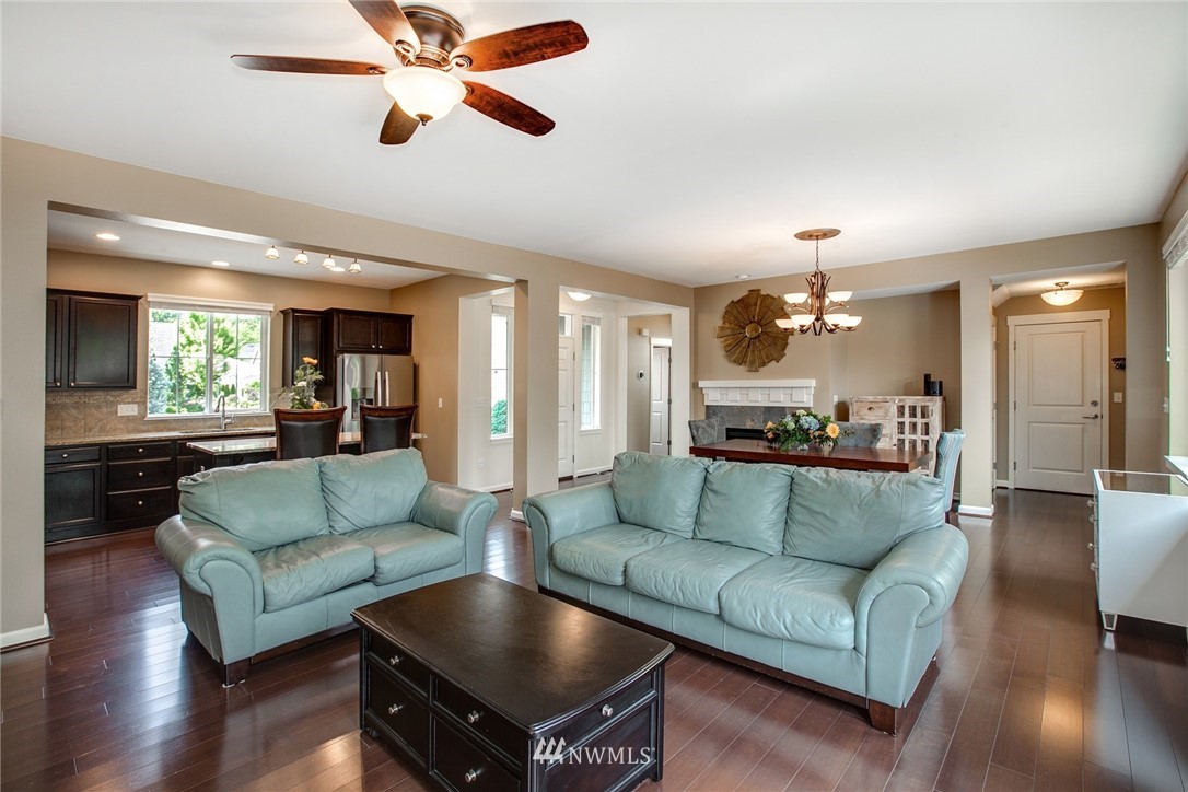 21817 38th Drive Southeast Bothell, WA 98021 - Photo 6 of 25