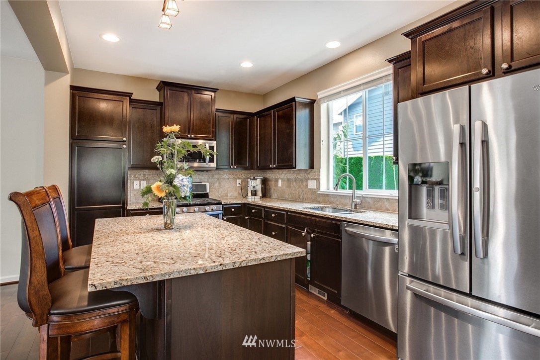 21817 38th Drive Southeast Bothell, WA 98021 - Photo 10 of 25