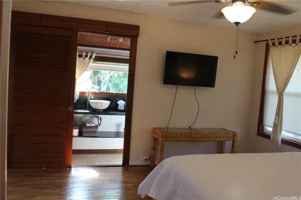 $4,900 | 66-210 Kamehameha Highway, Unit B, Haleiwa, HI 96712