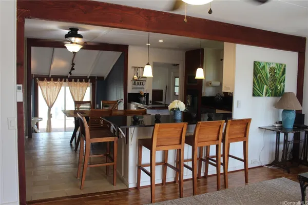 $4,900 | 66-210 Kamehameha Highway, Unit B, Haleiwa, HI 96712