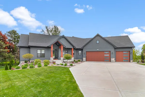 $1,200,000 | 6612 Florance Ruth Lane, Sun Prairie, WI 53590
