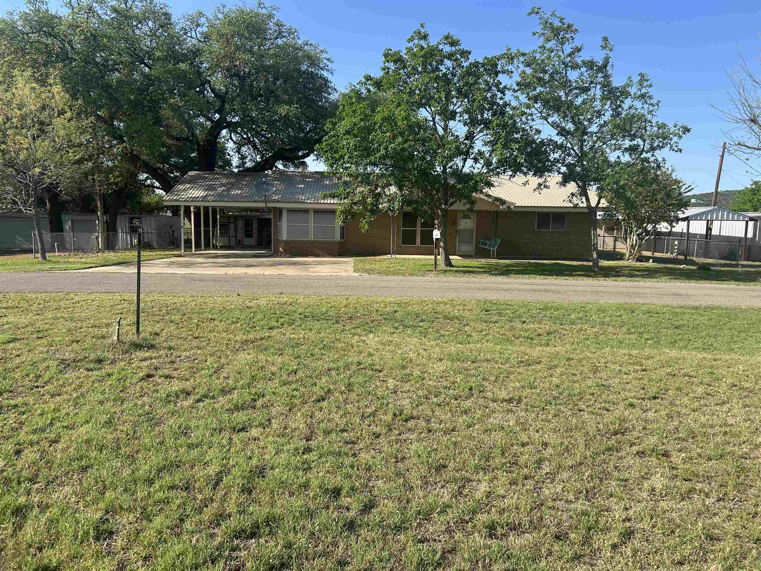 103 Lakeshore Loop Tow, TX 78672 - Photo 1 of 26