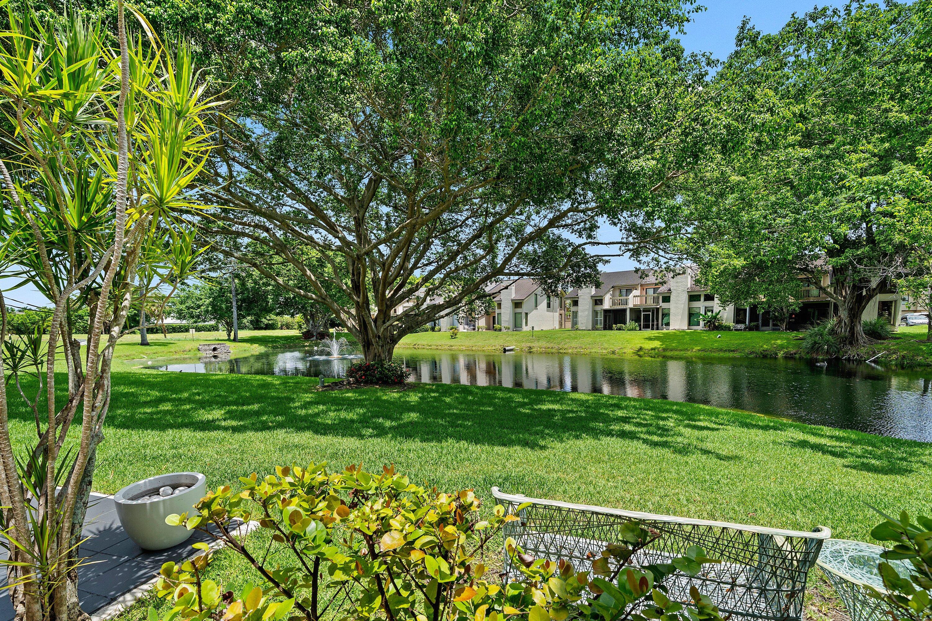 6096 Glendale Drive Boca Raton, FL 33433 - Photo 26 of 60 Porch view