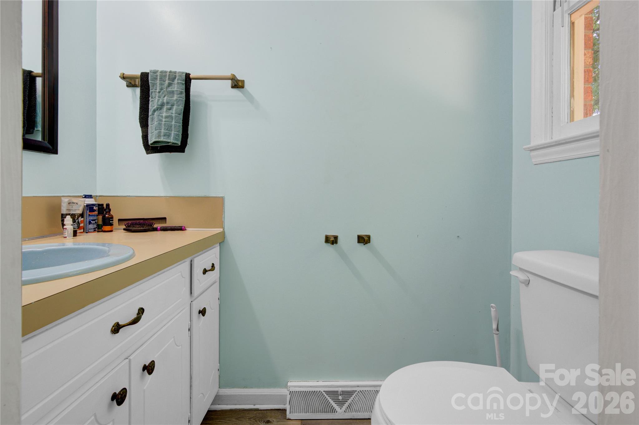 7065 Fieldcrest Lane Denver, NC 28037 - Photo 18 of 39
