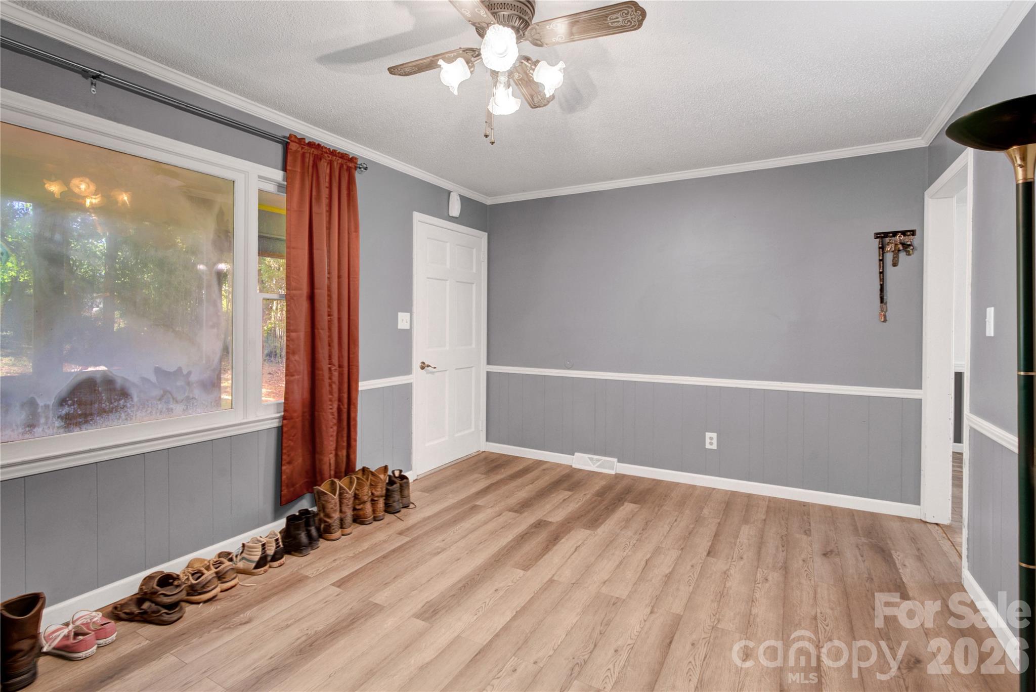 7065 Fieldcrest Lane Denver, NC 28037 - Photo 5 of 39