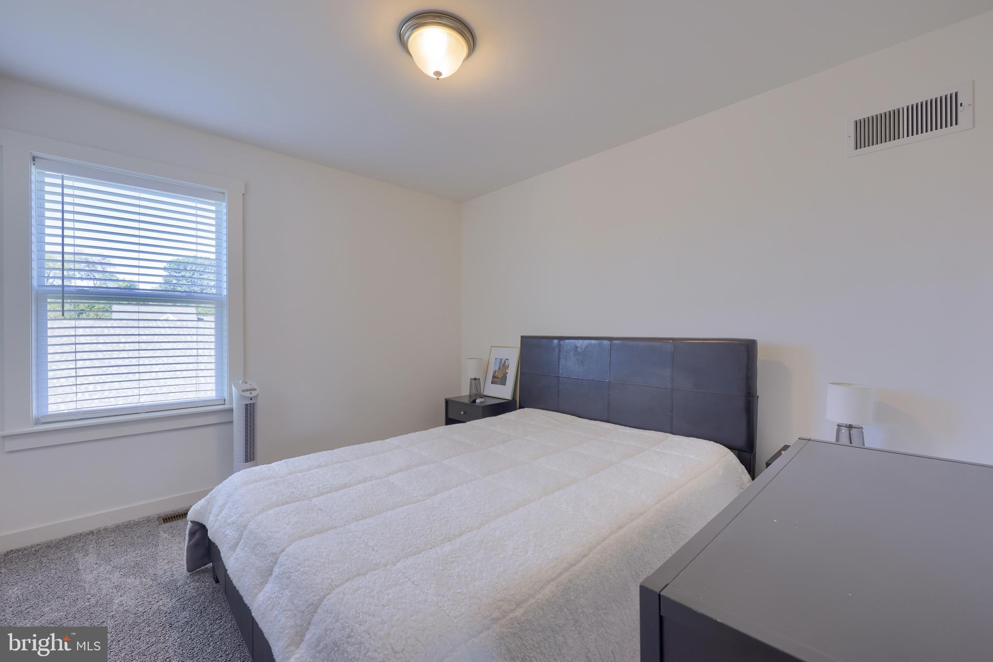 709 Duquesne Road York, PA 17402 - Photo 18 of 37 Gallery Image 18