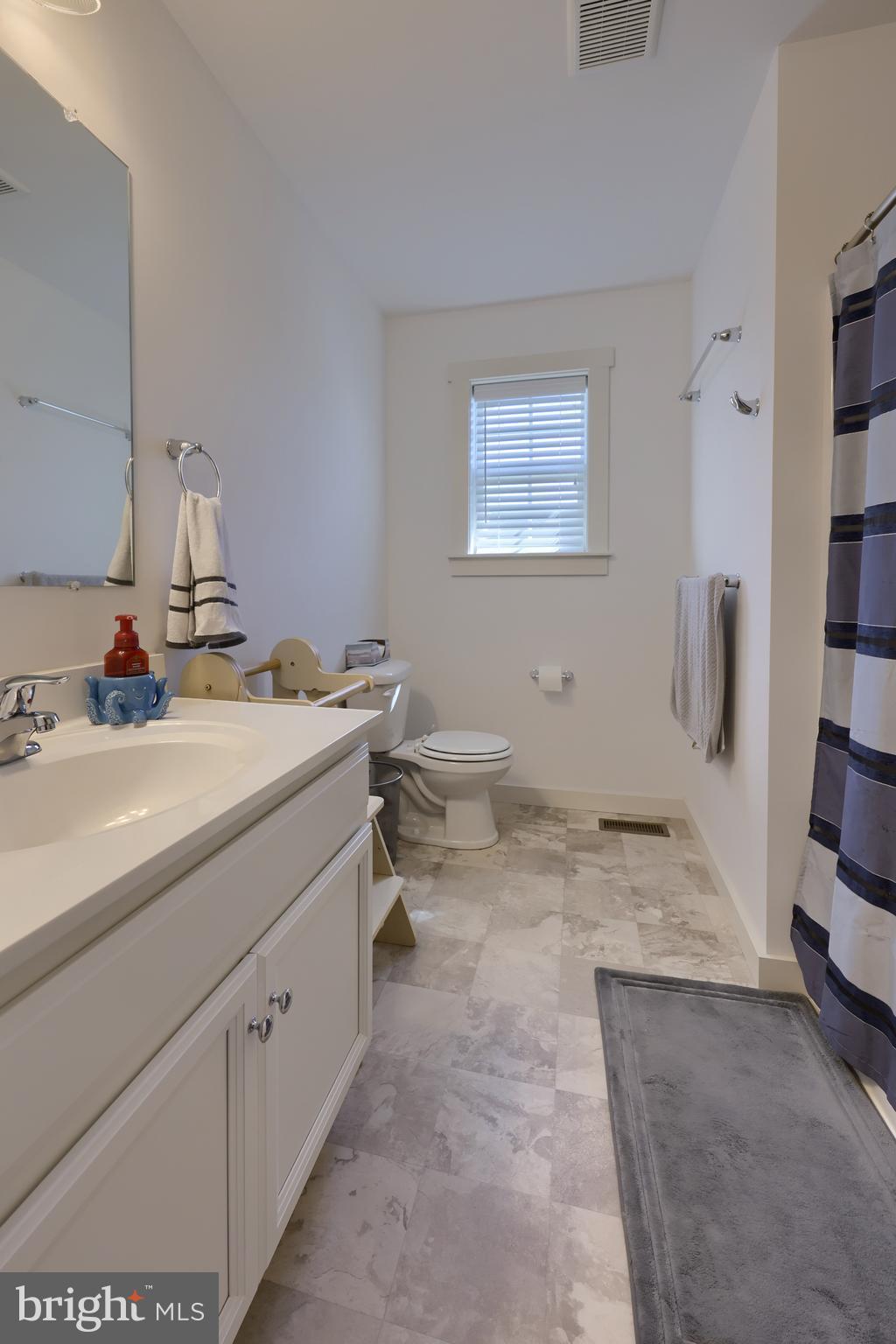 709 Duquesne Road York, PA 17402 - Photo 21 of 37 Gallery Image 21