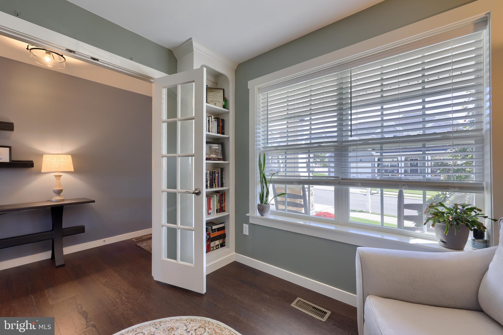 709 Duquesne Road York, PA 17402 - Photo 10 of 37 Gallery Image 10
