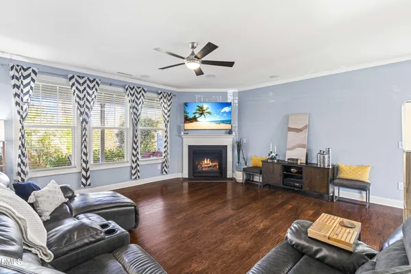 $649,900 | 552 Rowanwood Way, Apex, NC 27523