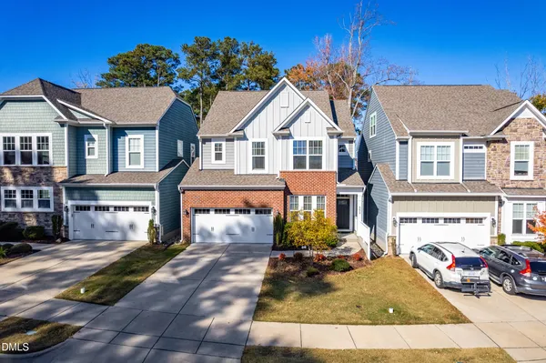 $649,900 | 552 Rowanwood Way, Apex, NC 27523