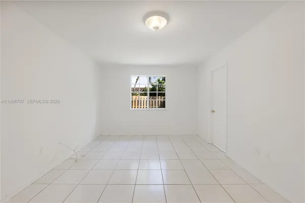 $3,850 | 3027 Southwest 24th Street, Miami, FL 33145