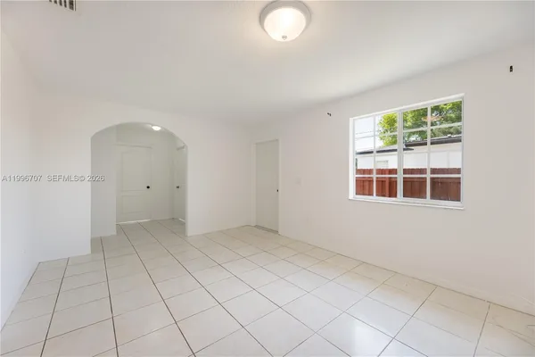 $3,850 | 3027 Southwest 24th Street, Miami, FL 33145