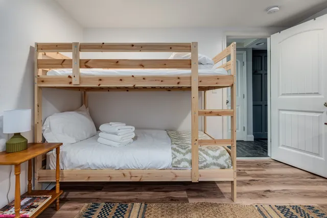 $3,500 | 114 Lakeside Drive, East Haddam, CT 06423