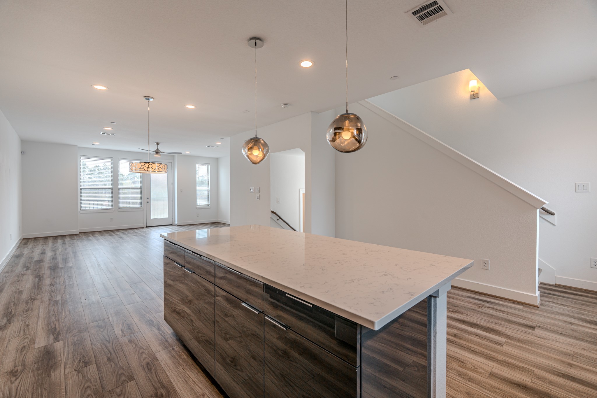 18736 B Centro Main Street Conroe, TX 77385 - Photo 8 of 26