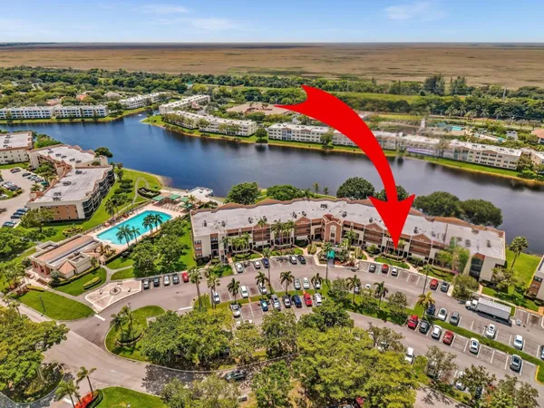 $195,000 | 7449 Fairfax Drive, Unit 211, Tamarac, FL 33321