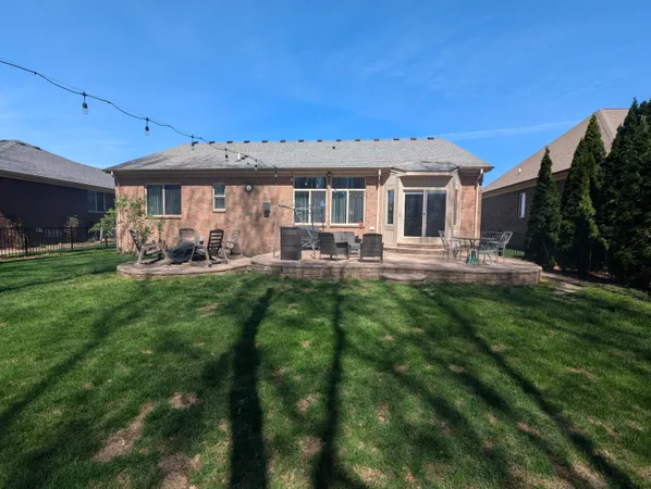 $554,900 | 45654 Lookout Drive, Macomb, MI 48044