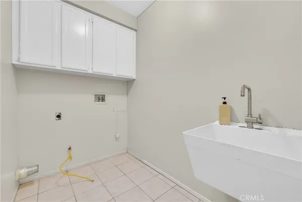 $3,900 | 2074 Lakeshore Drive, Chino Hills, CA 91709