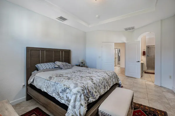 $899,900 | 8741 Northwest 110th Avenue, Doral, FL 33178