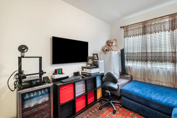 $899,900 | 8741 Northwest 110th Avenue, Doral, FL 33178