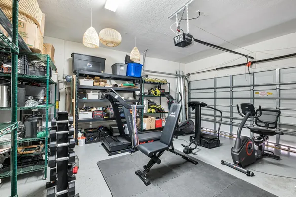 $899,900 | 8741 Northwest 110th Avenue, Doral, FL 33178