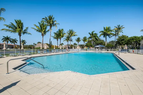 $899,900 | 8741 Northwest 110th Avenue, Doral, FL 33178
