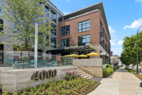 $799,000 | 410 Charlesgate Court, Nashville, TN 37215