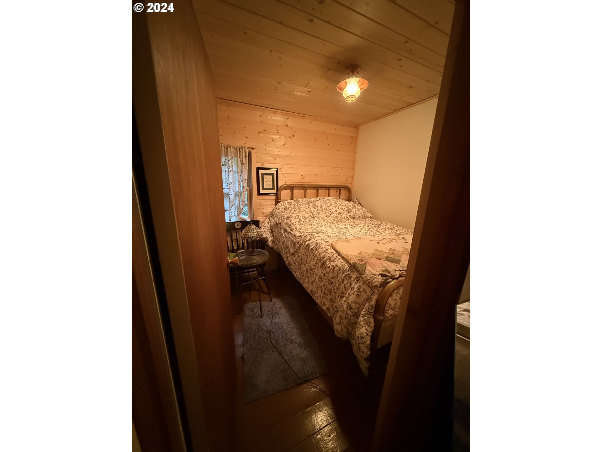 26885 Still Creek Road Rhododendron, OR 97049 - Photo 3 of 11 Gallery Image 3
