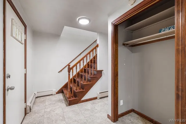 $399,900 | 4822 East Eddy Drive, Lewiston, NY 14092